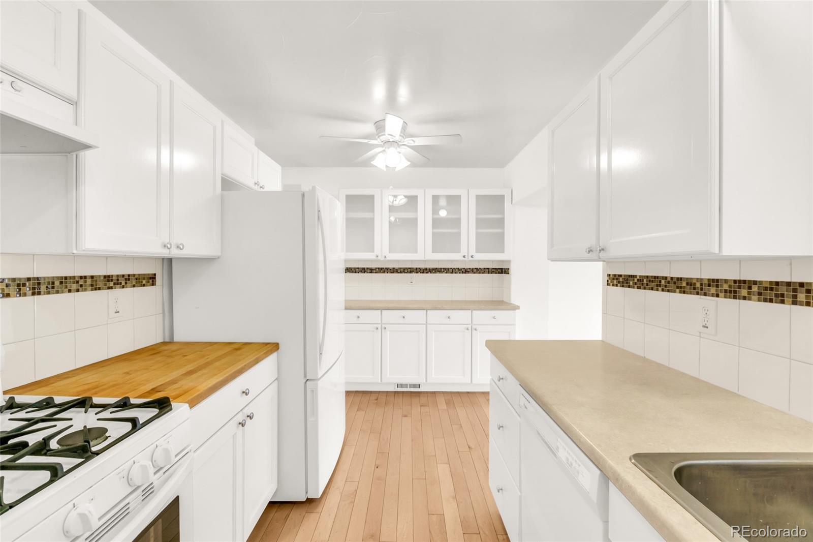MLS Image #8 for 142  delta street,denver, Colorado