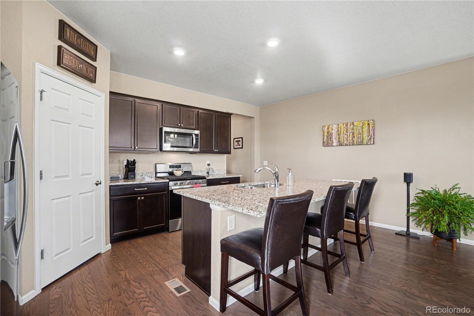 MLS Image #3 for 1645  clarendon drive,windsor, Colorado