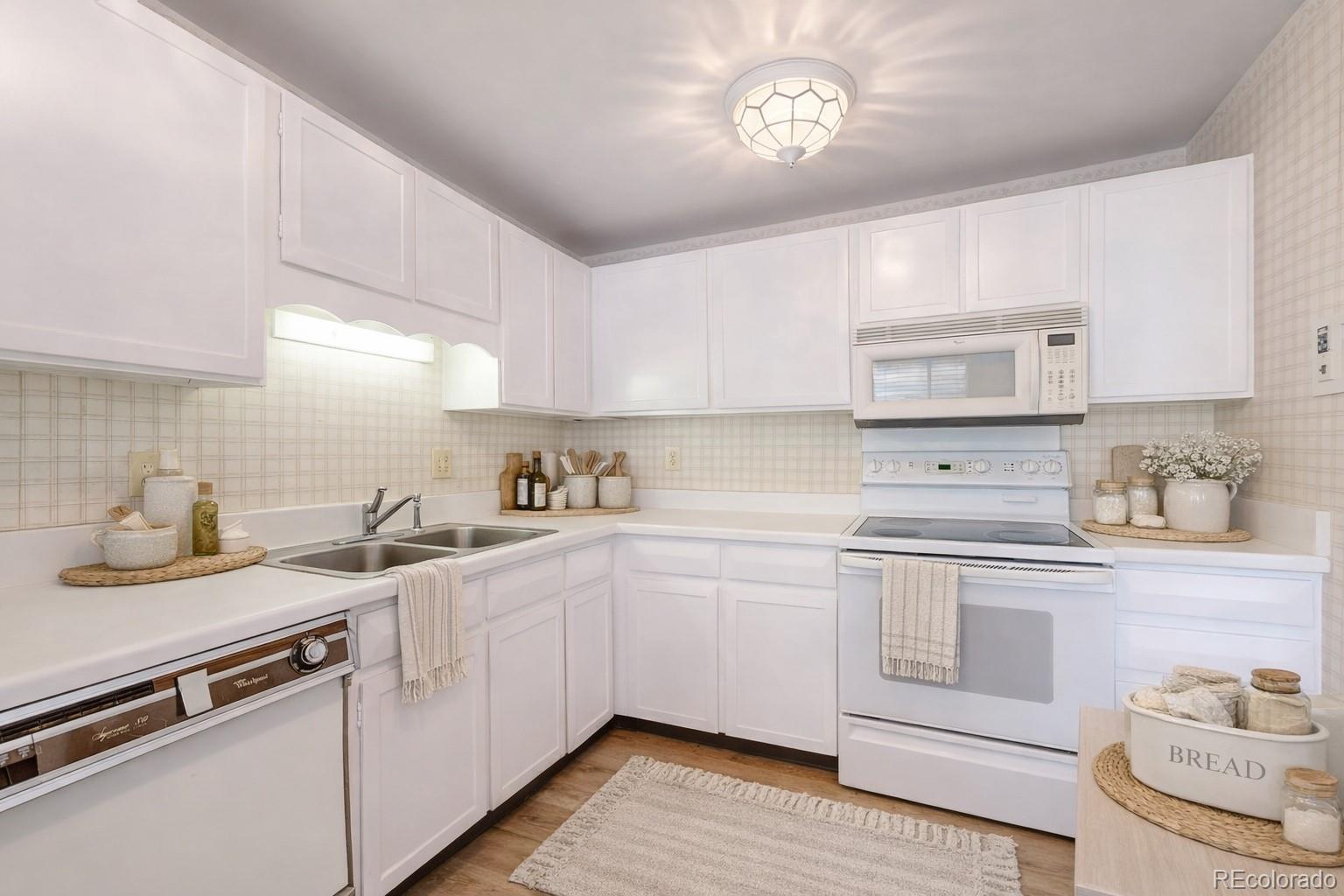 MLS Image #9 for 4061 w quinn place,denver, Colorado