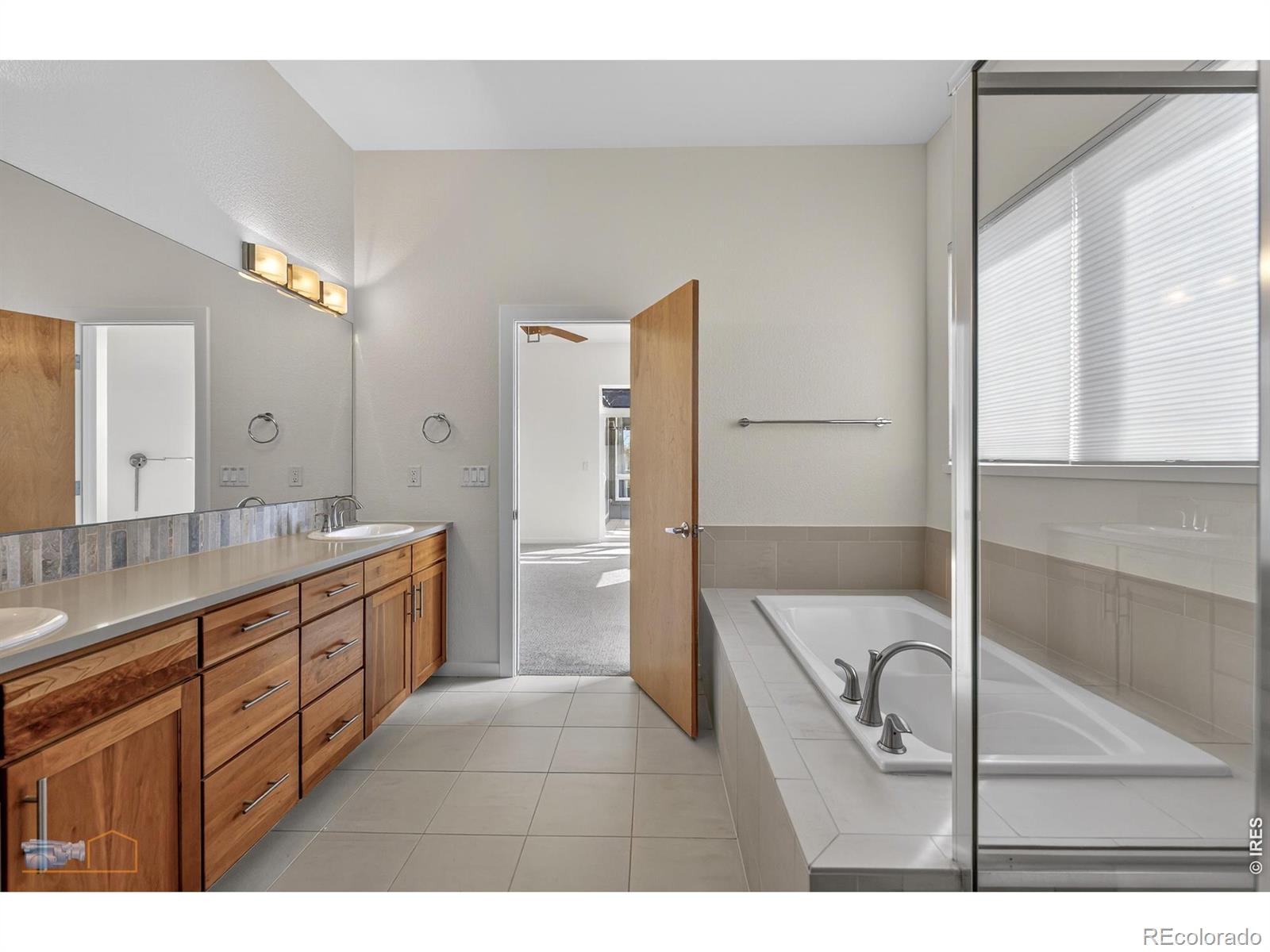MLS Image #27 for 2369  hecla drive,louisville, Colorado