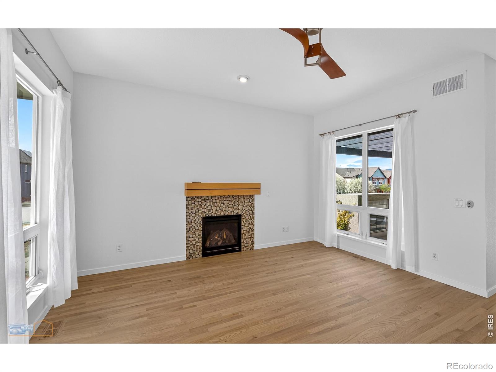 MLS Image #7 for 2369  hecla drive,louisville, Colorado