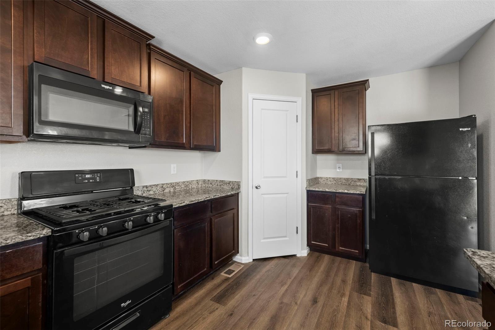 MLS Image #10 for 2082  monte vista drive,lochbuie, Colorado