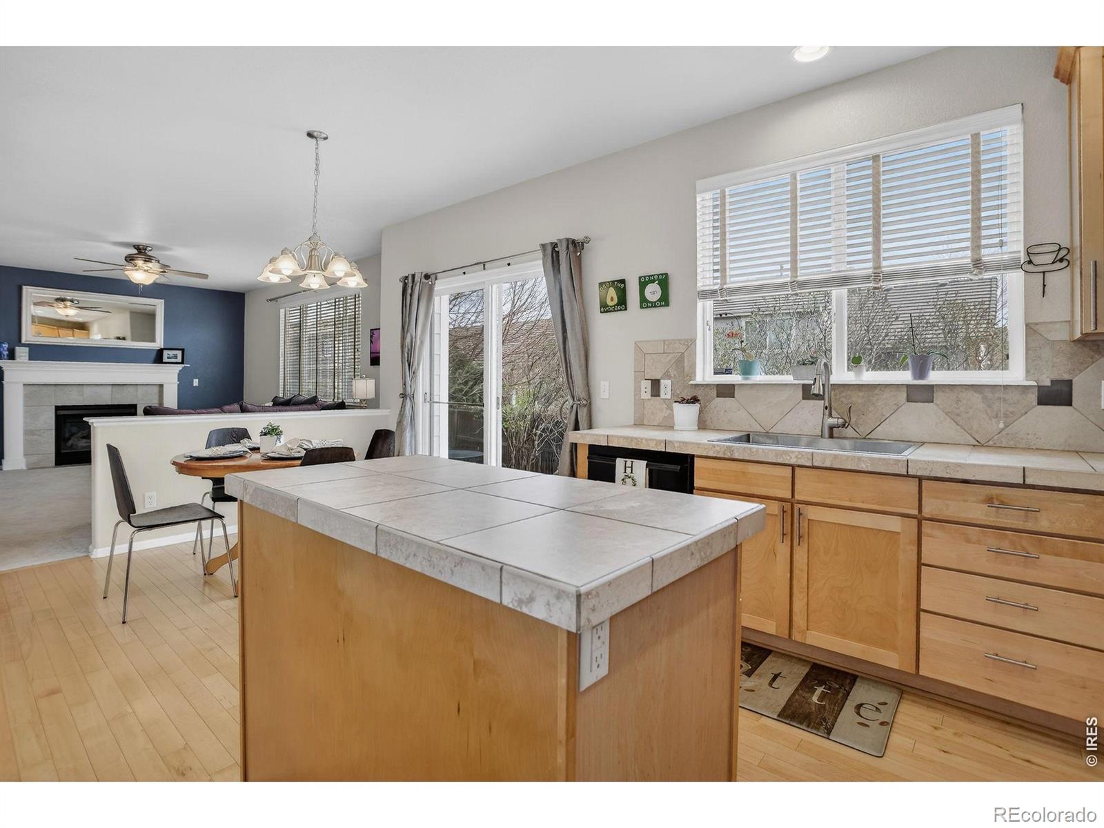 MLS Image #10 for 12850  roslyn street,thornton, Colorado