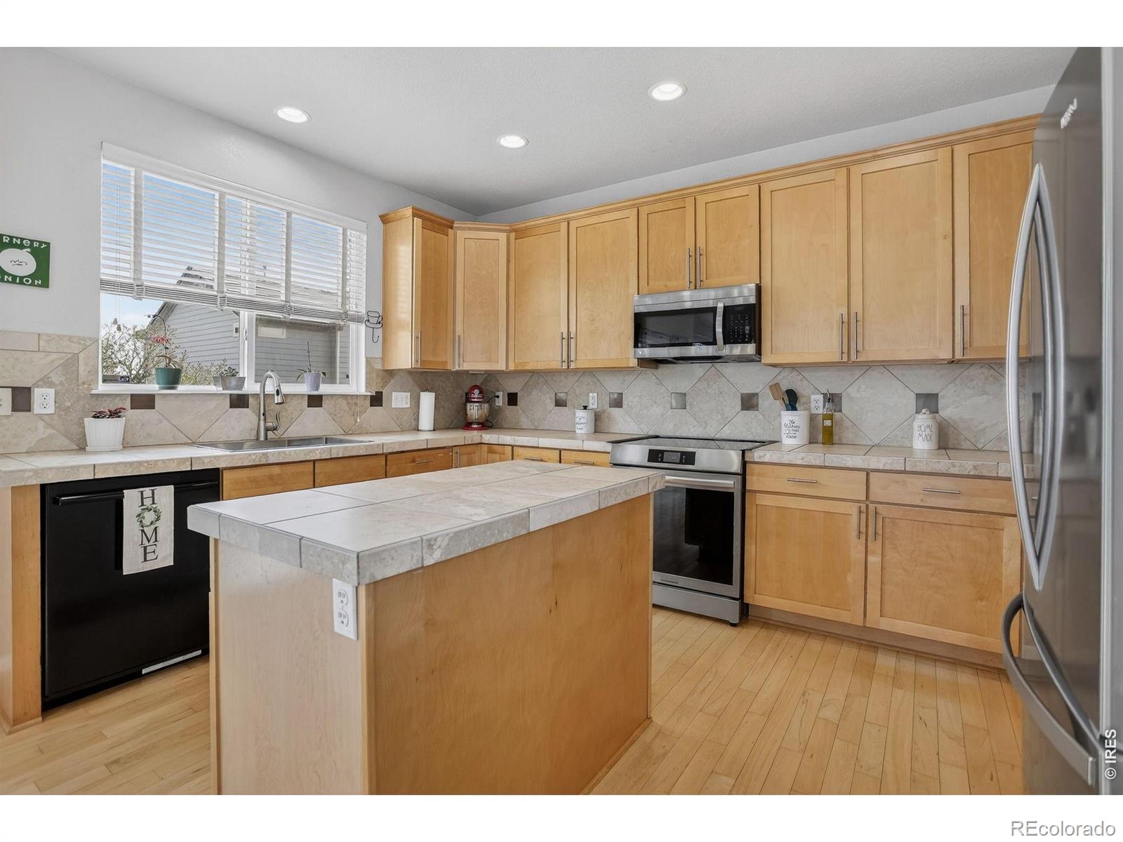 MLS Image #11 for 12850  roslyn street,thornton, Colorado