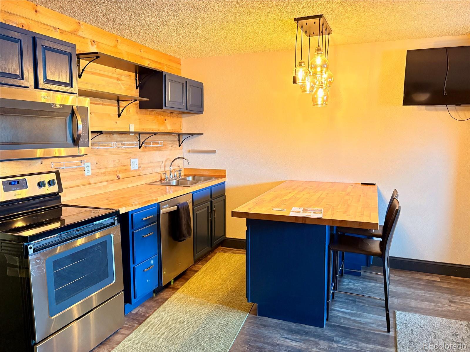 MLS Image #14 for 62927  us highway 40 ,granby, Colorado