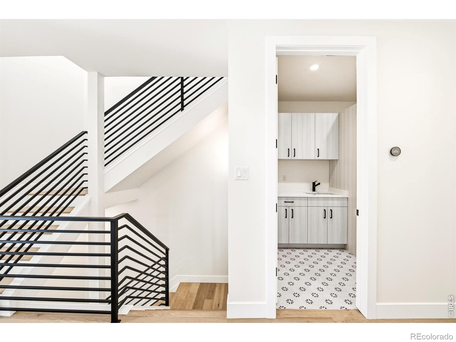 MLS Image #18 for 857  eudora street,denver, Colorado