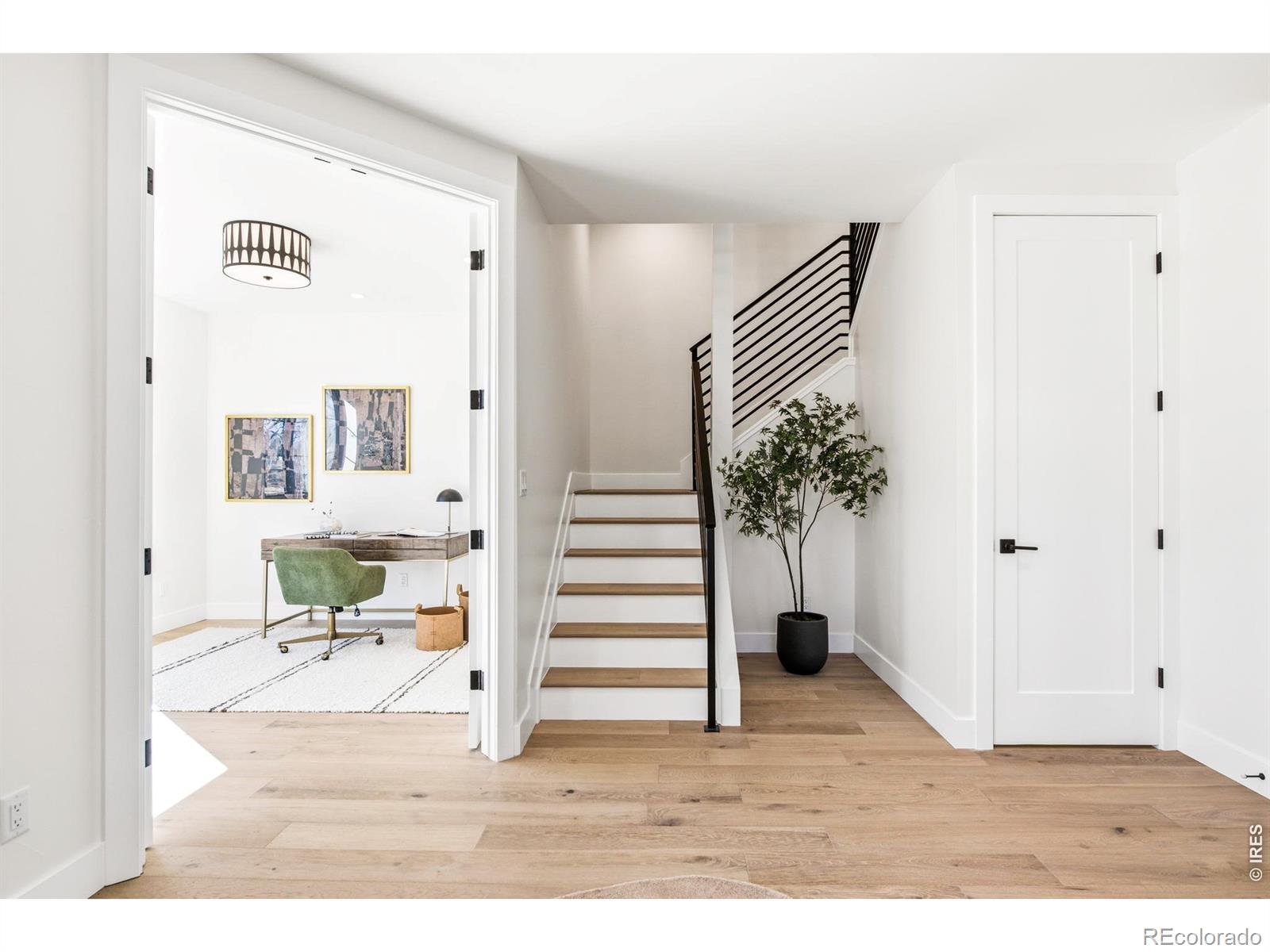 MLS Image #4 for 857  eudora street,denver, Colorado