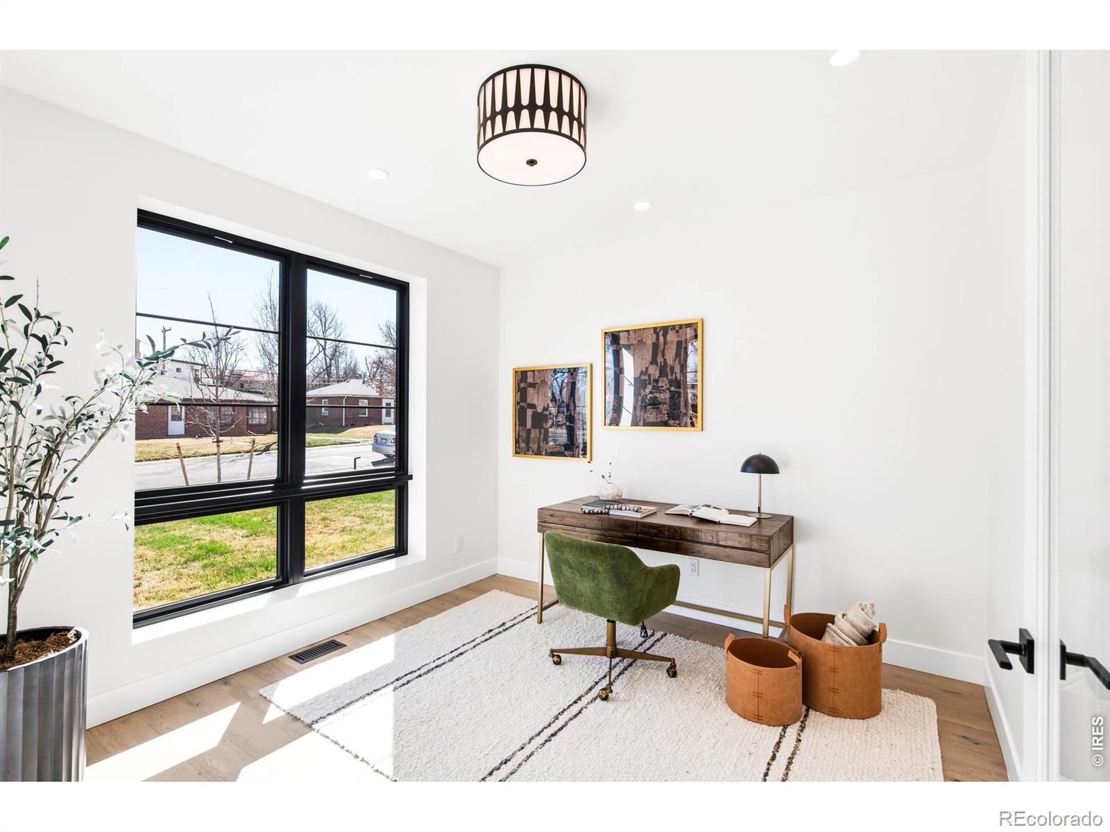 MLS Image #5 for 857  eudora street,denver, Colorado