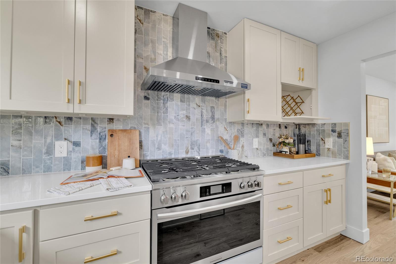 MLS Image #5 for 6835 w polk avenue,littleton, Colorado
