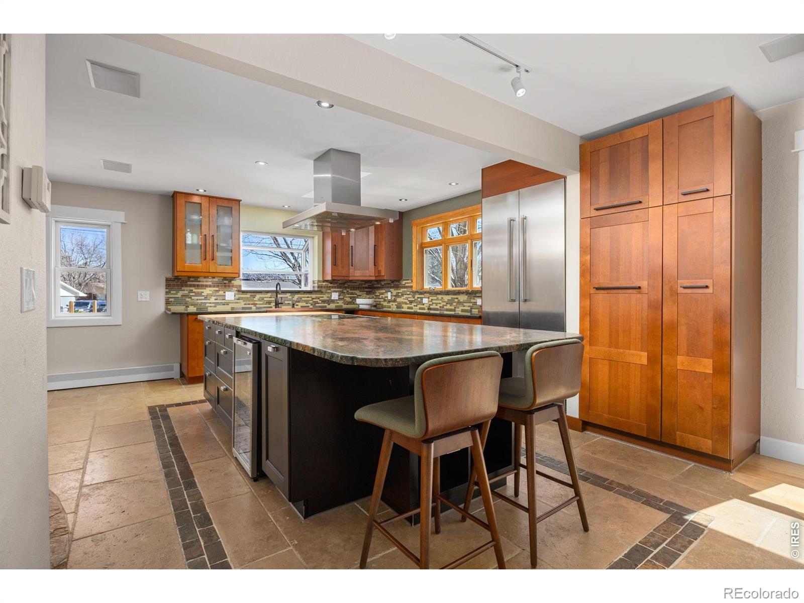 MLS Image #11 for 471 e raintree court,louisville, Colorado