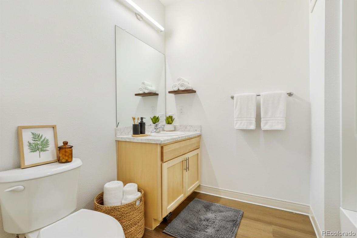 MLS Image #6 for 5702  central park boulevard 311,denver, Colorado