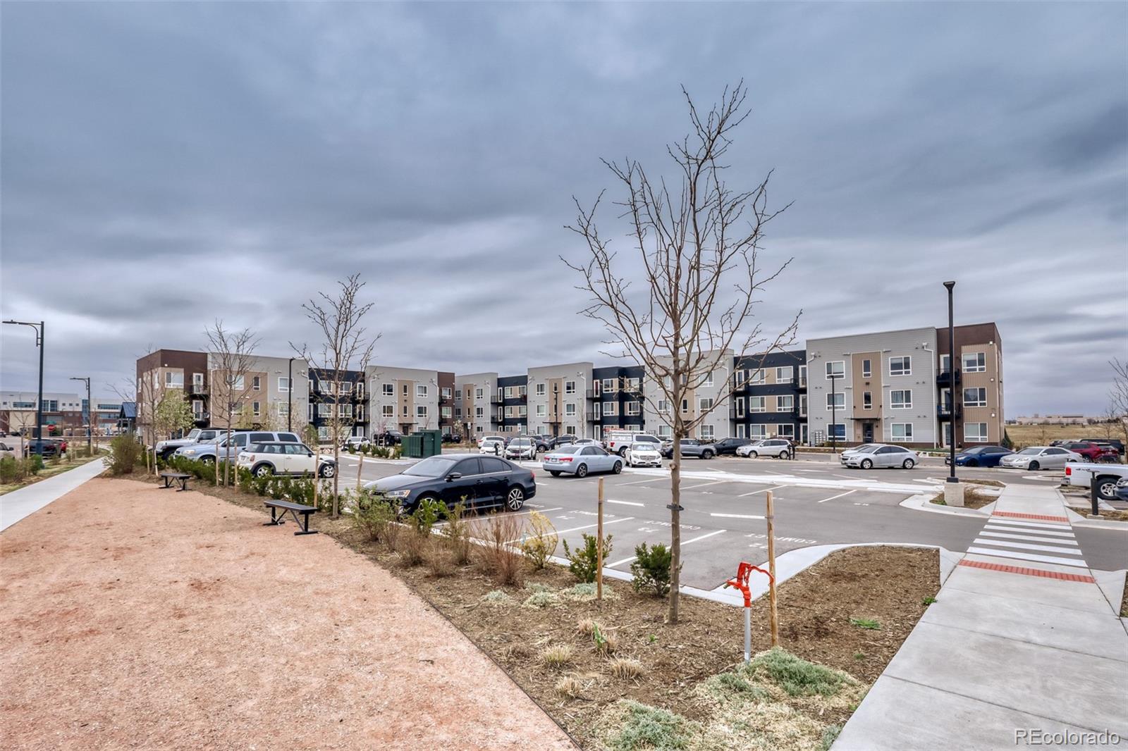 MLS Image #8 for 5702  central park boulevard 311,denver, Colorado
