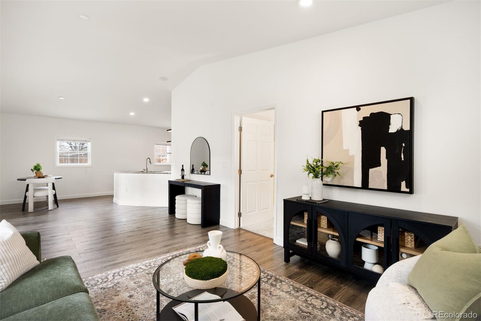 MLS Image #5 for 3215 s fairfax street,denver, Colorado