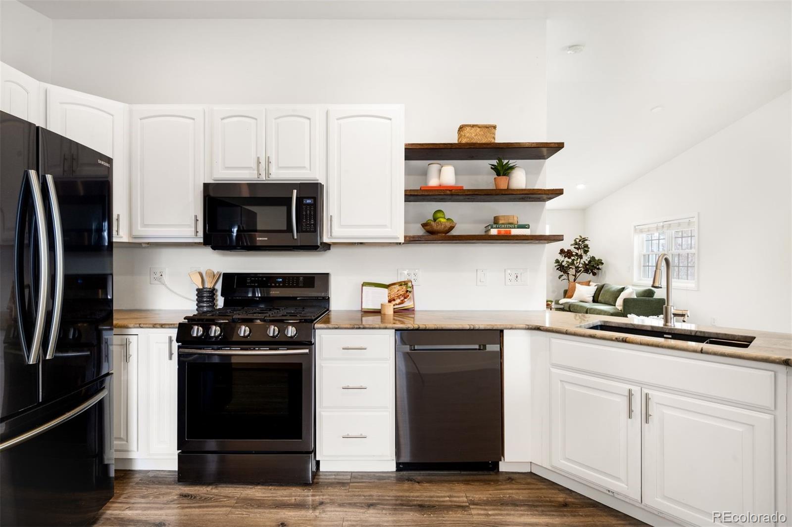 MLS Image #6 for 3215 s fairfax street,denver, Colorado