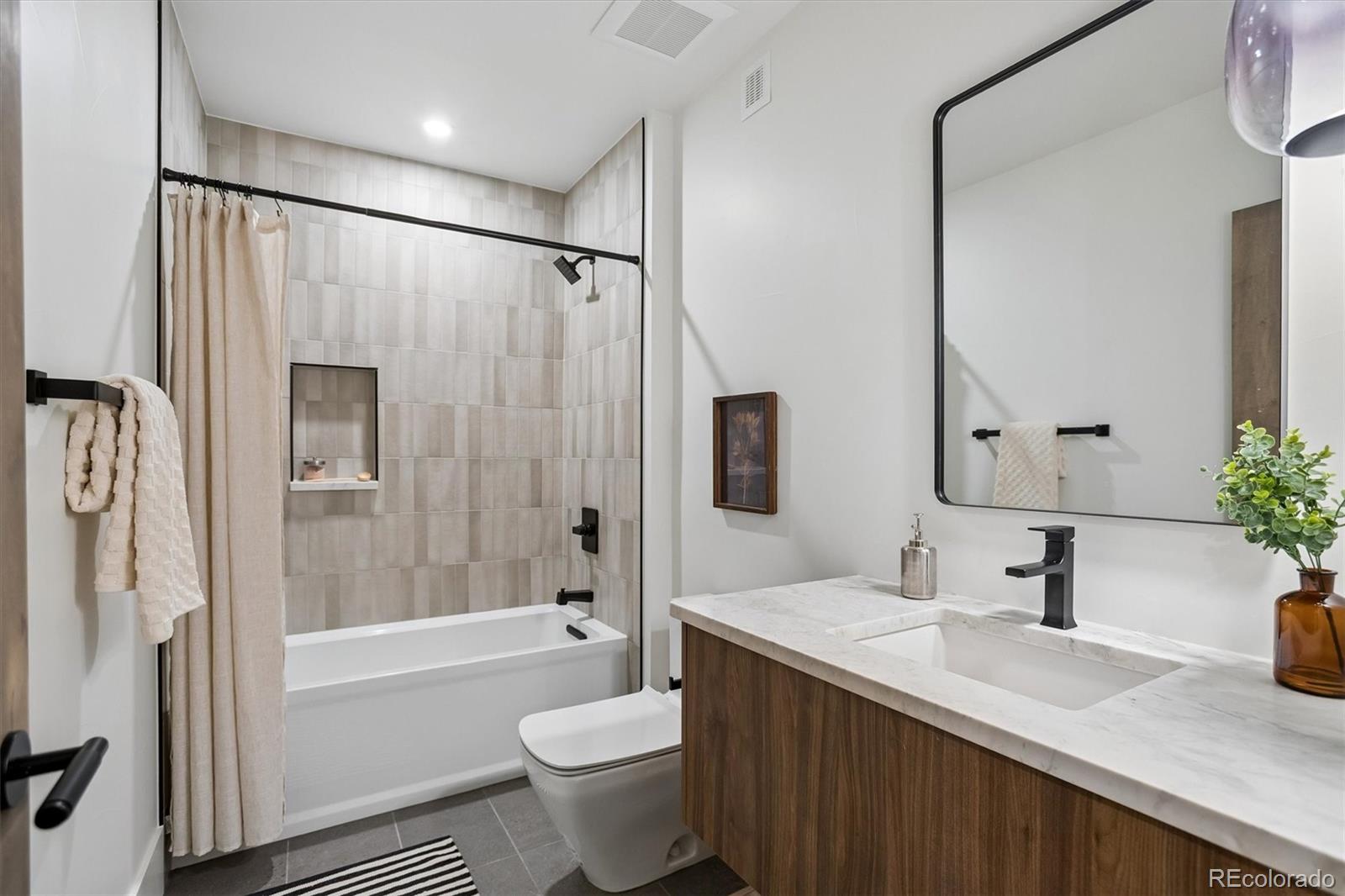MLS Image #39 for 2832  vallejo street,denver, Colorado