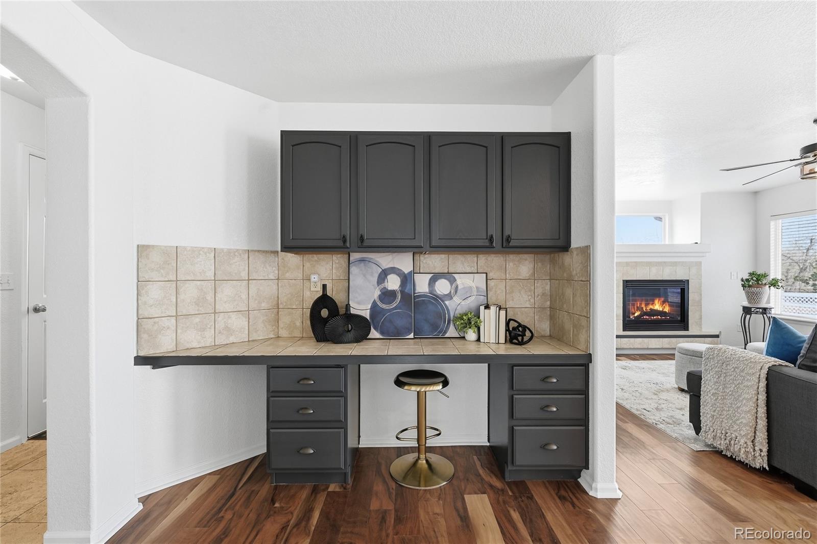 MLS Image #15 for 21084 e 49th avenue,denver, Colorado