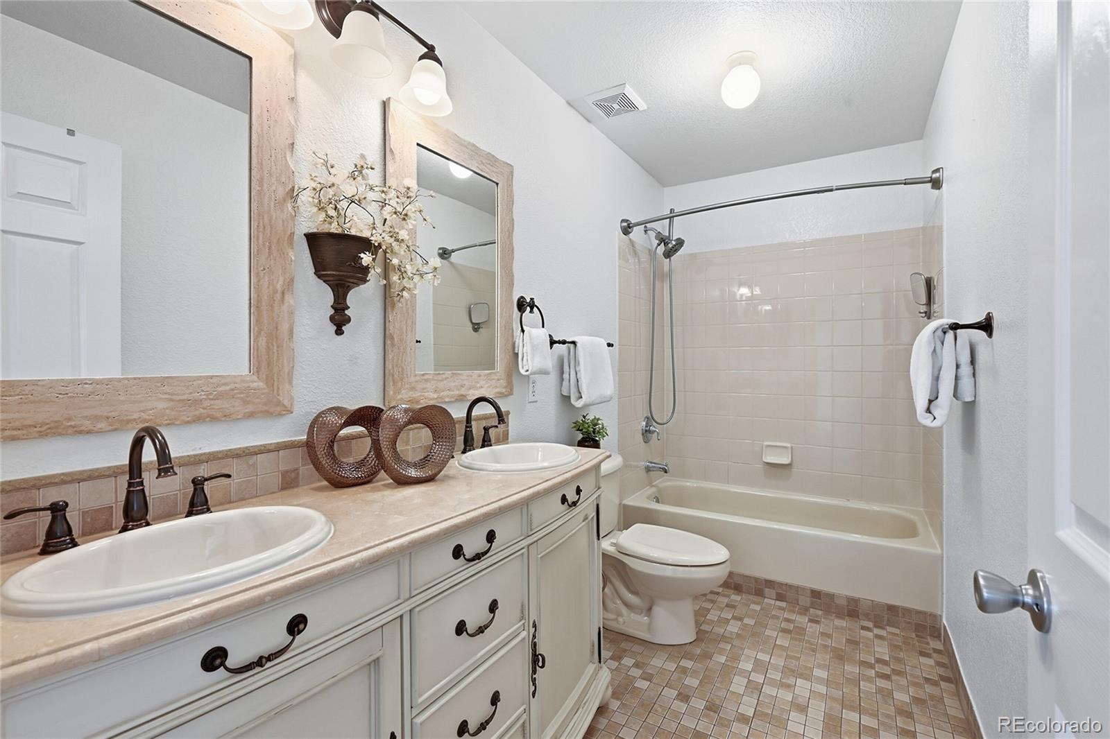 MLS Image #25 for 21084 e 49th avenue,denver, Colorado