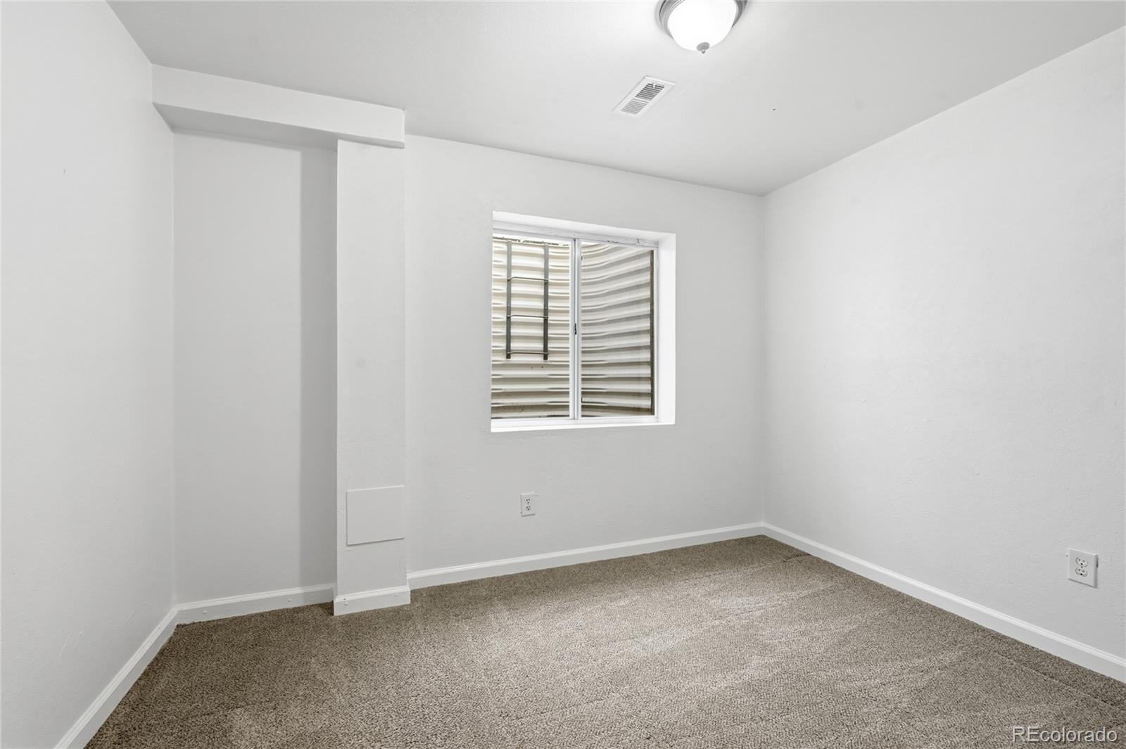 MLS Image #28 for 21084 e 49th avenue,denver, Colorado