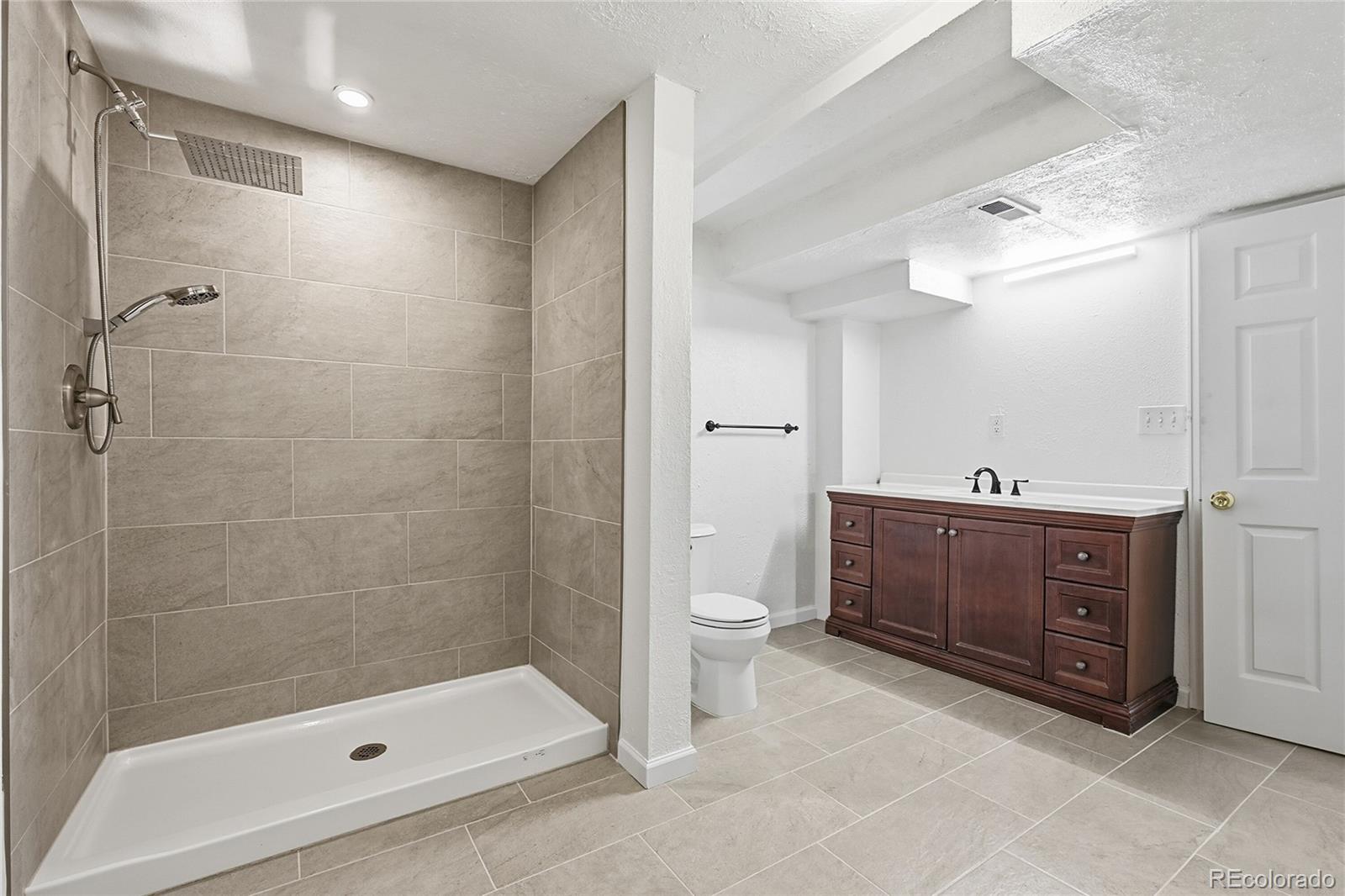 MLS Image #30 for 21084 e 49th avenue,denver, Colorado