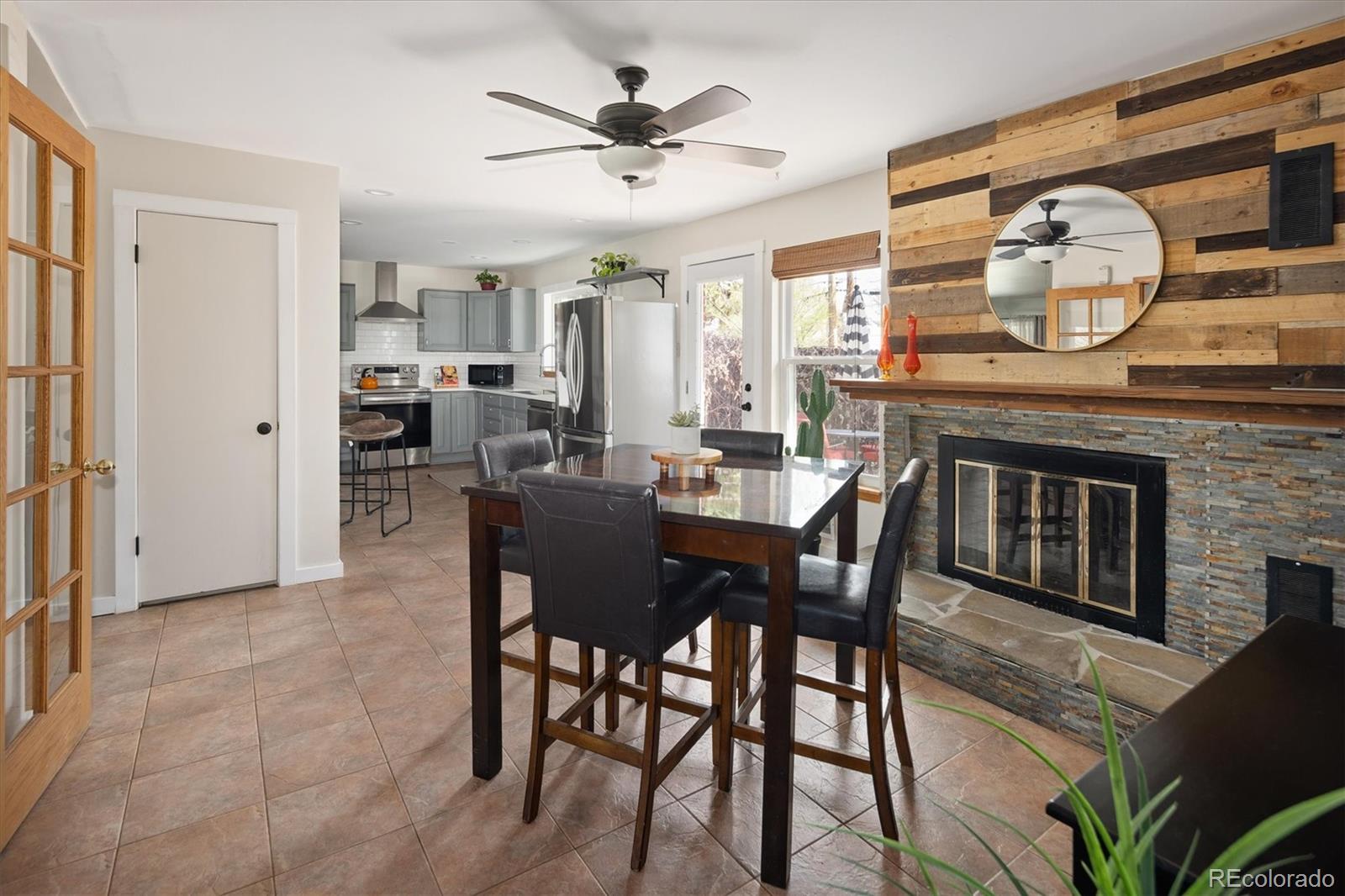 MLS Image #10 for 1550 s forest street,denver, Colorado