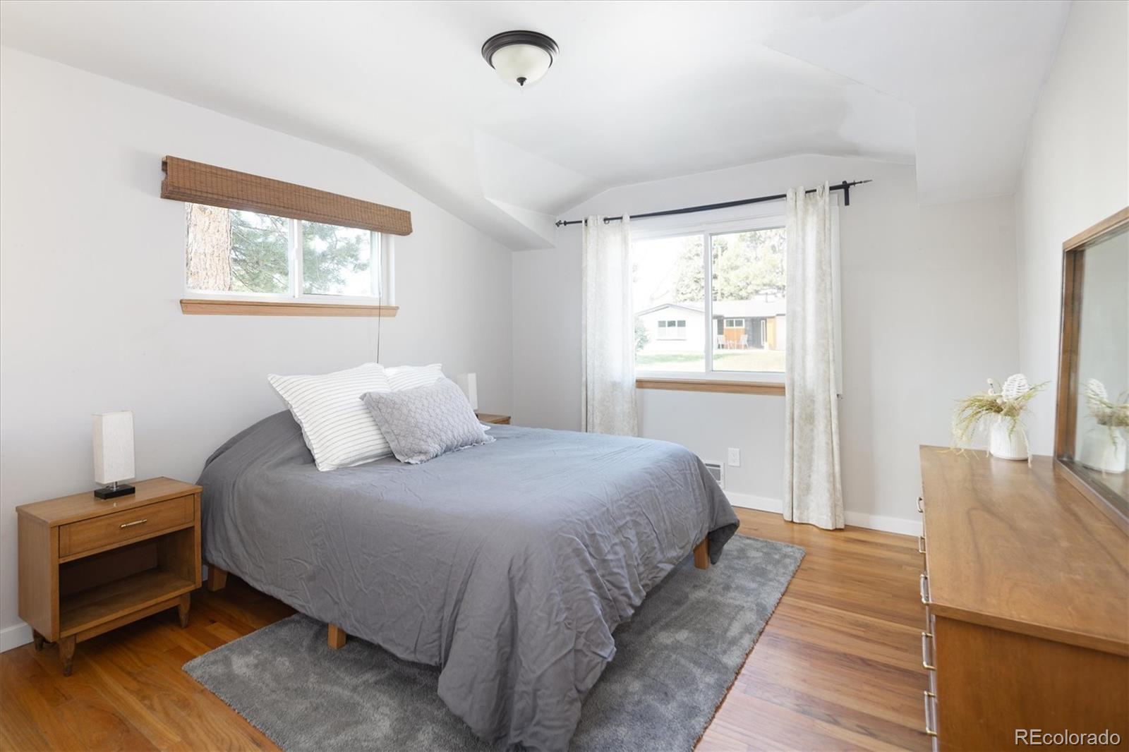 MLS Image #17 for 1550 s forest street,denver, Colorado
