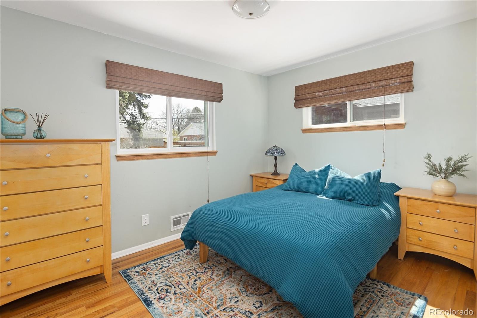 MLS Image #19 for 1550 s forest street,denver, Colorado