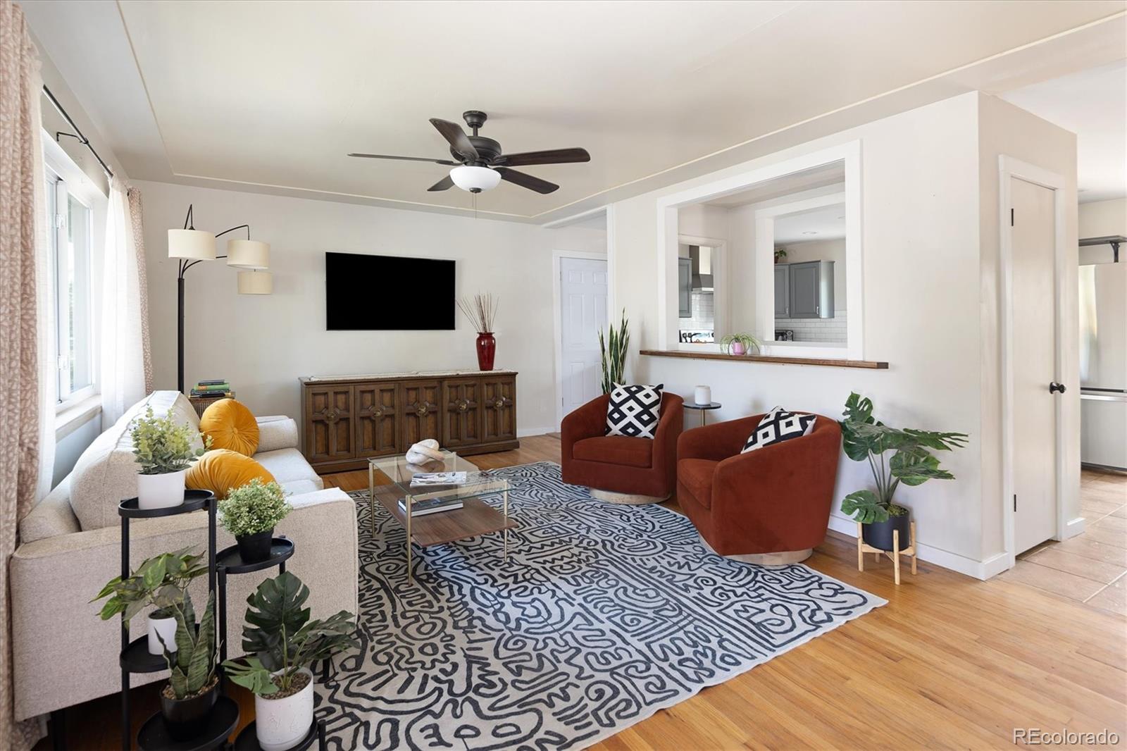 MLS Image #2 for 1550 s forest street,denver, Colorado