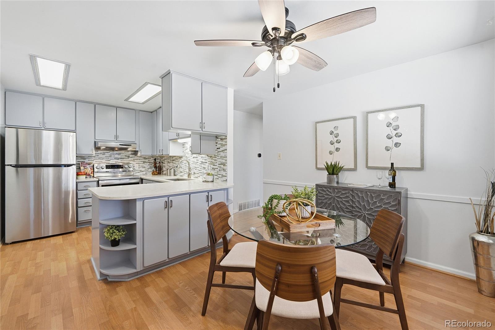 MLS Image #10 for 3502 e costilla avenue,centennial, Colorado
