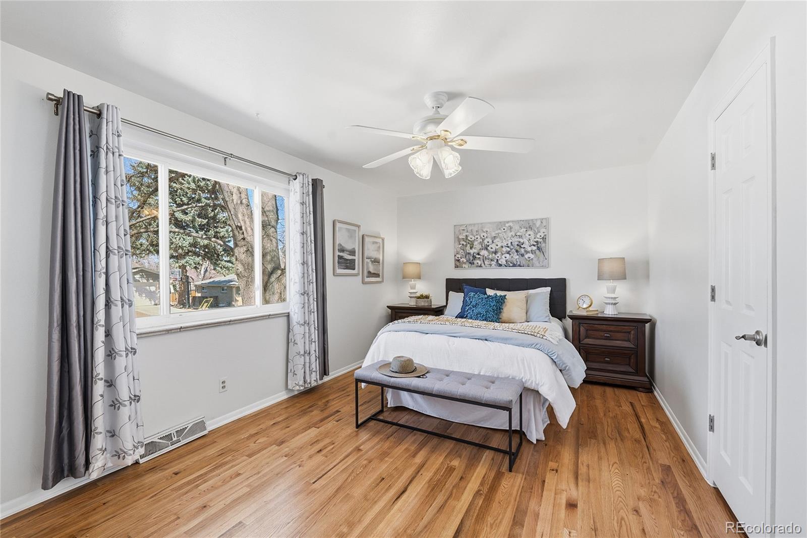 MLS Image #12 for 3502 e costilla avenue,centennial, Colorado