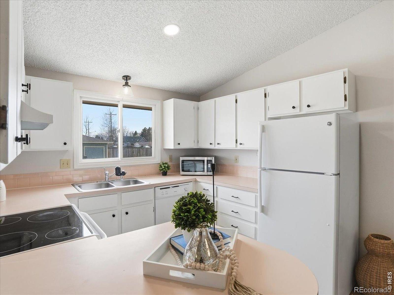MLS Image #8 for 1319  edwina place,loveland, Colorado