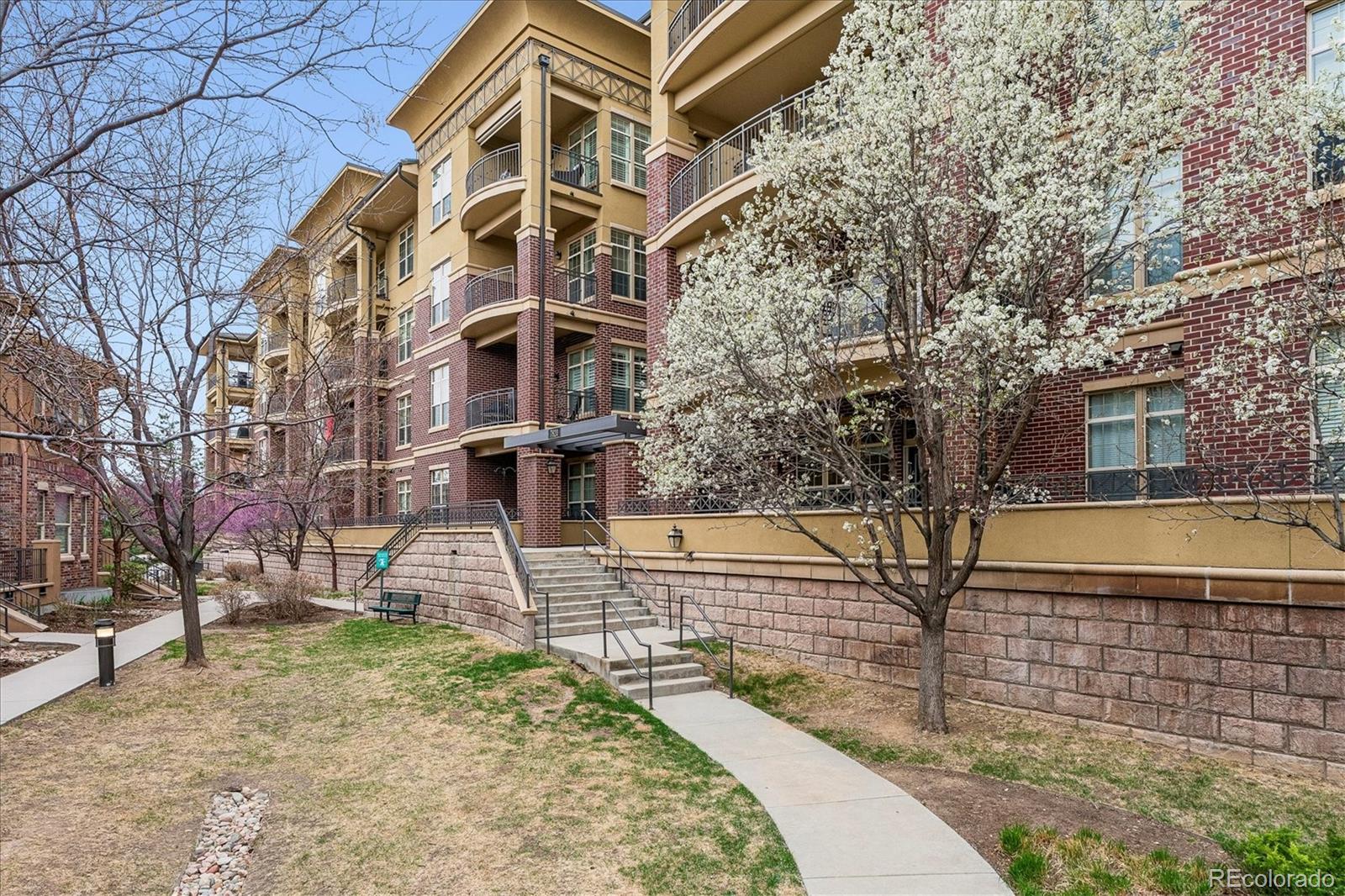 MLS Image #2 for 7820  inverness boulevard 311,englewood, Colorado
