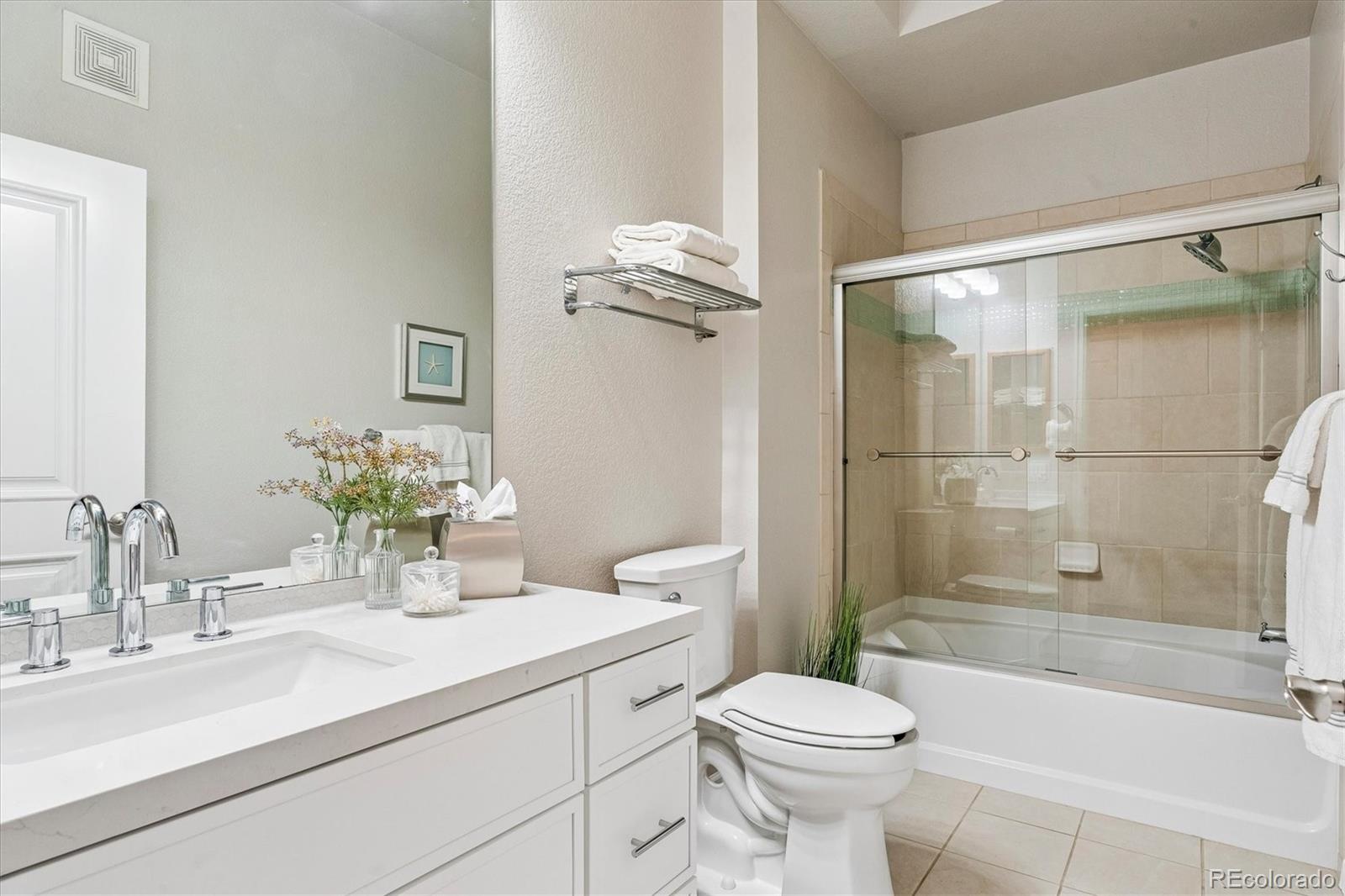 MLS Image #25 for 7820  inverness boulevard 311,englewood, Colorado