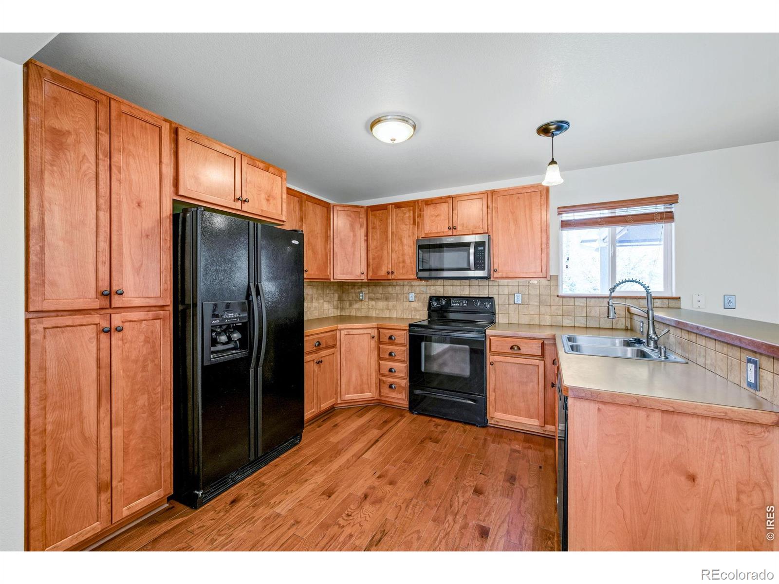 MLS Image #6 for 1245 w 50th street,loveland, Colorado