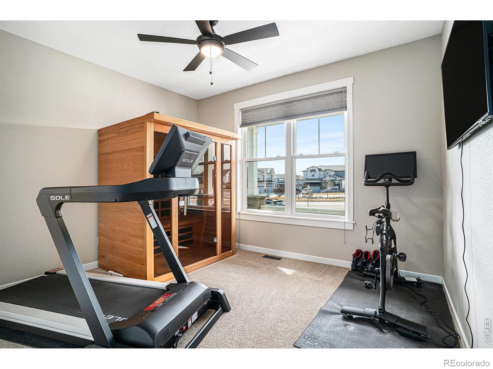MLS Image #16 for 2069  covered bridge parkway,windsor, Colorado