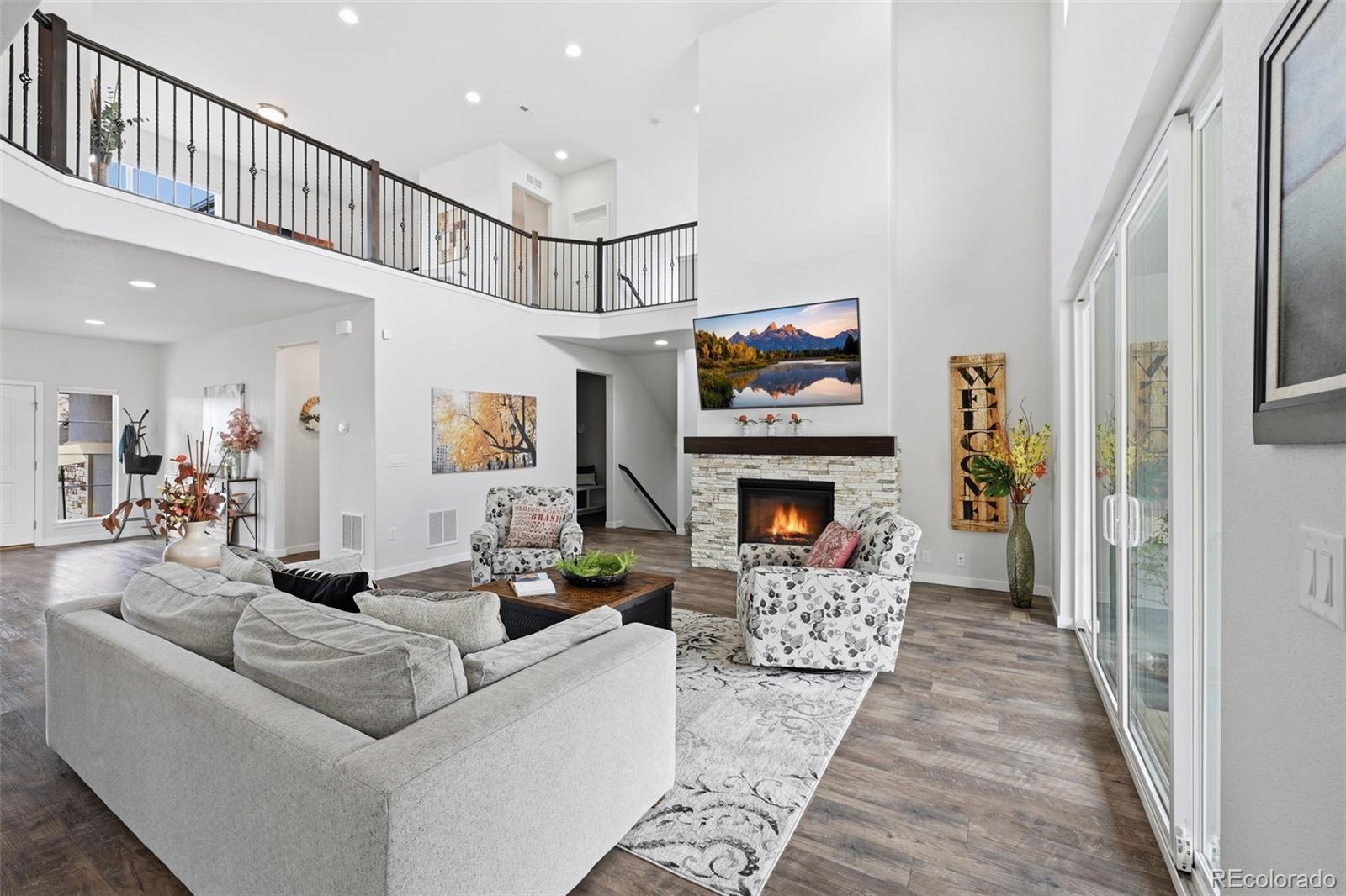 MLS Image #3 for 4206  mesa top drive,monument, Colorado
