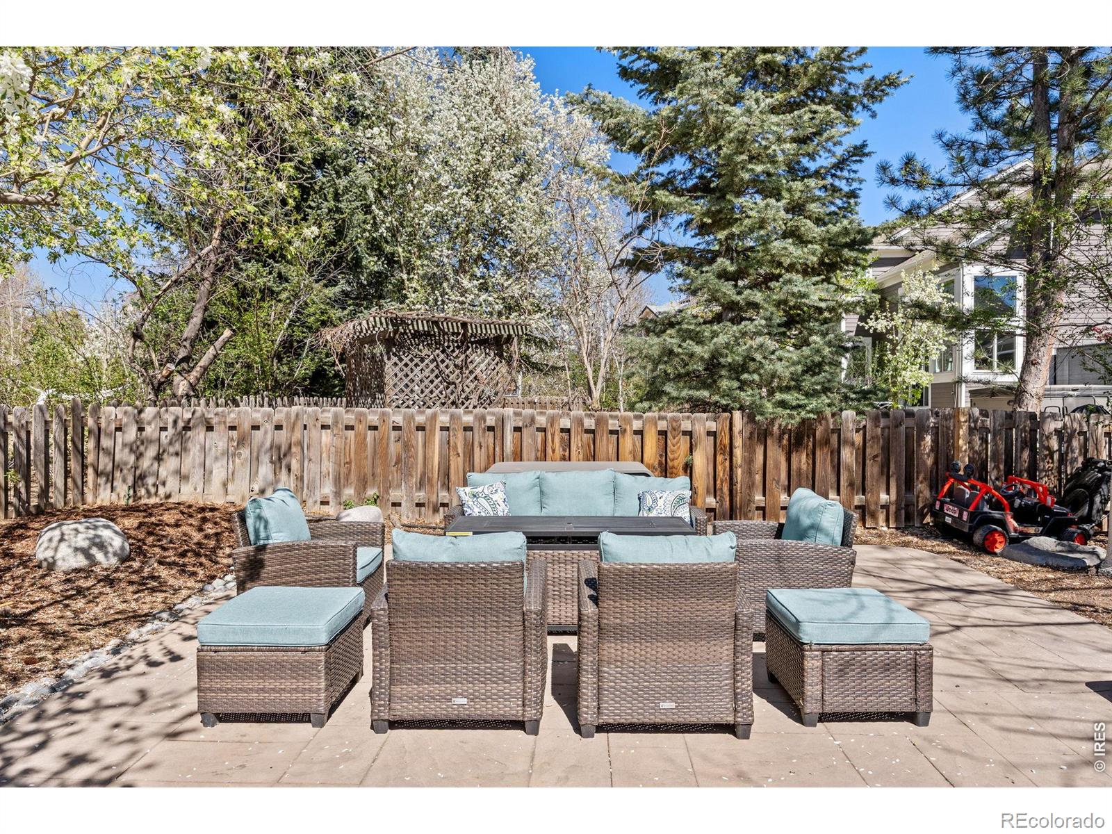 MLS Image #41 for 987  estes way,louisville, Colorado