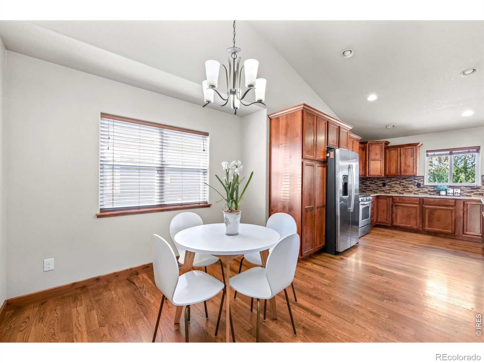 MLS Image #4 for 855  mount massive street,berthoud, Colorado