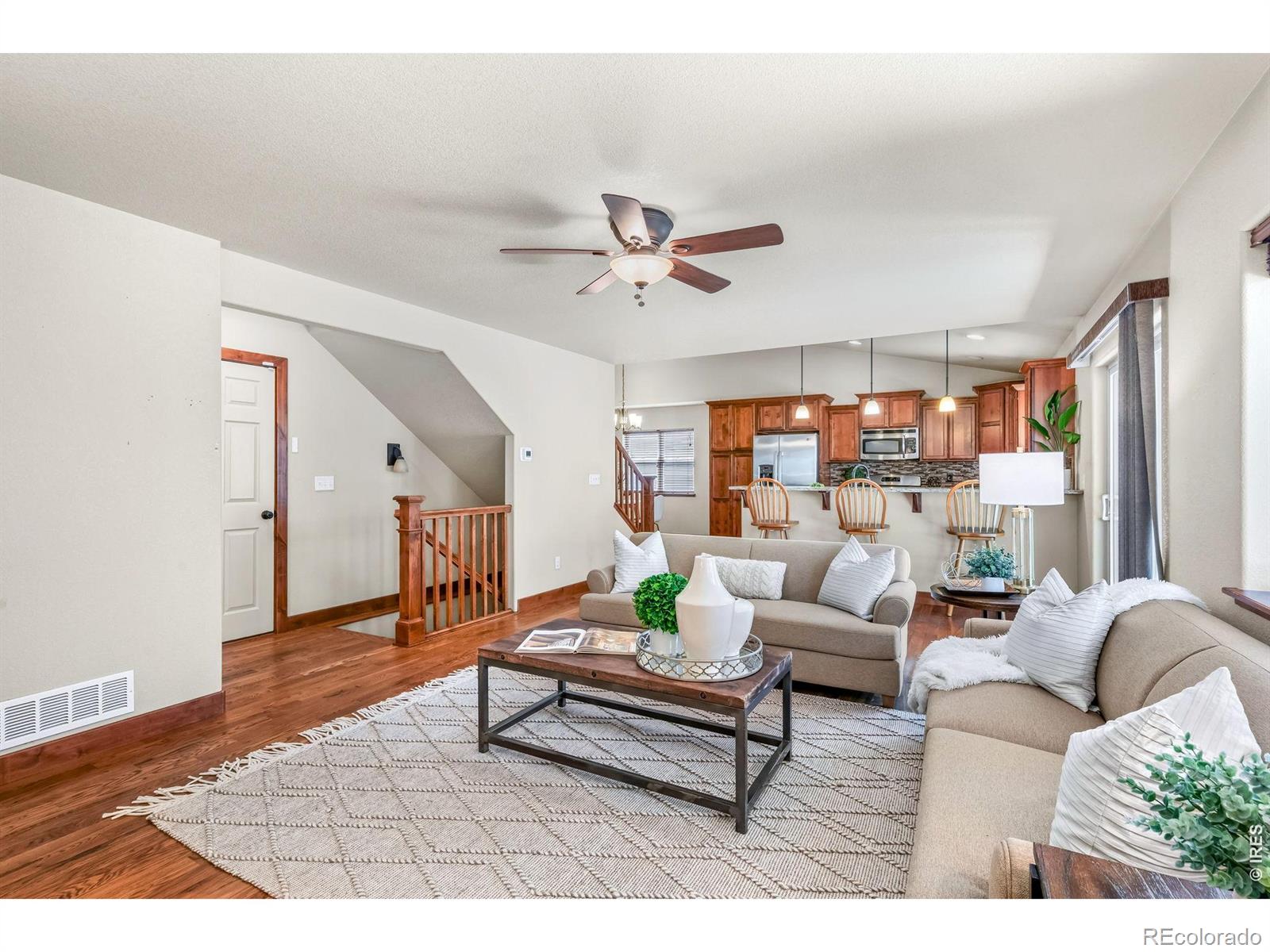 MLS Image #9 for 855  mount massive street,berthoud, Colorado