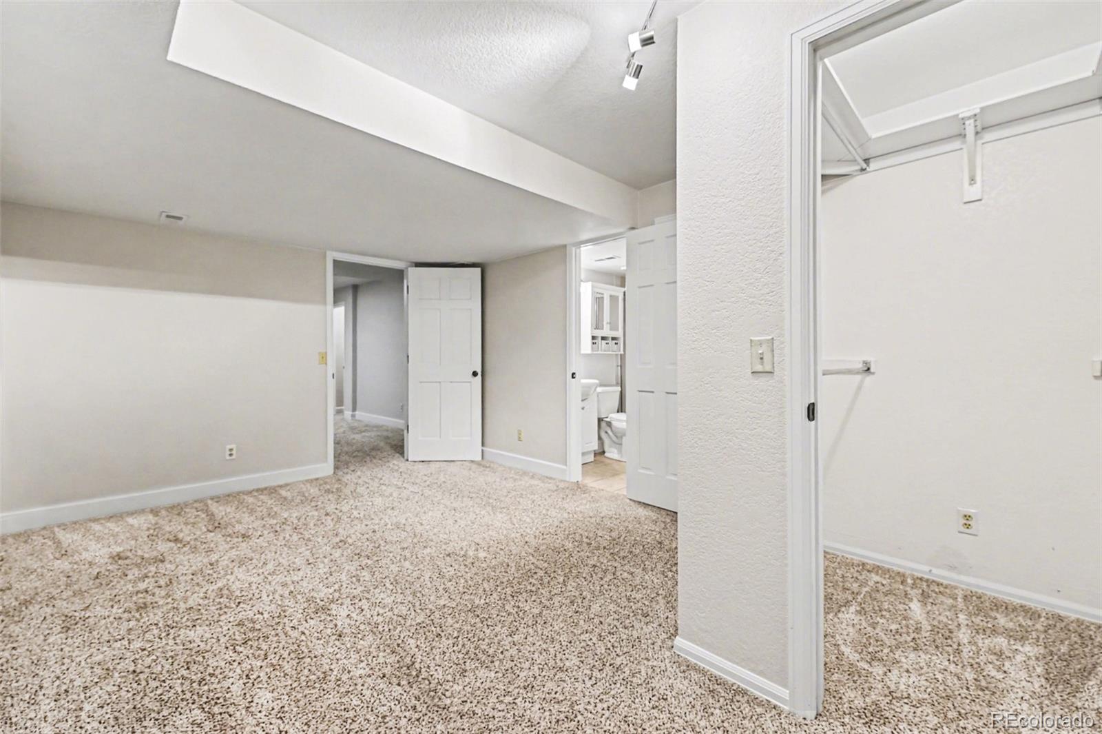 MLS Image #14 for 2367  ranch drive,westminster, Colorado