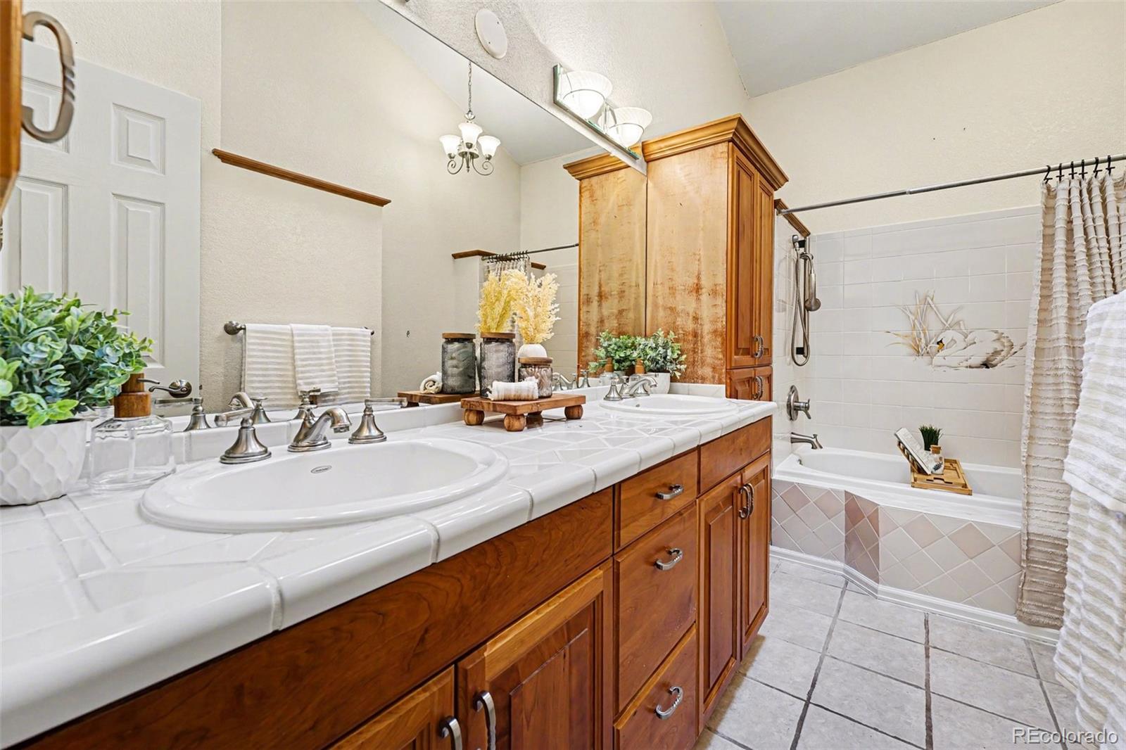MLS Image #9 for 2367  ranch drive,westminster, Colorado