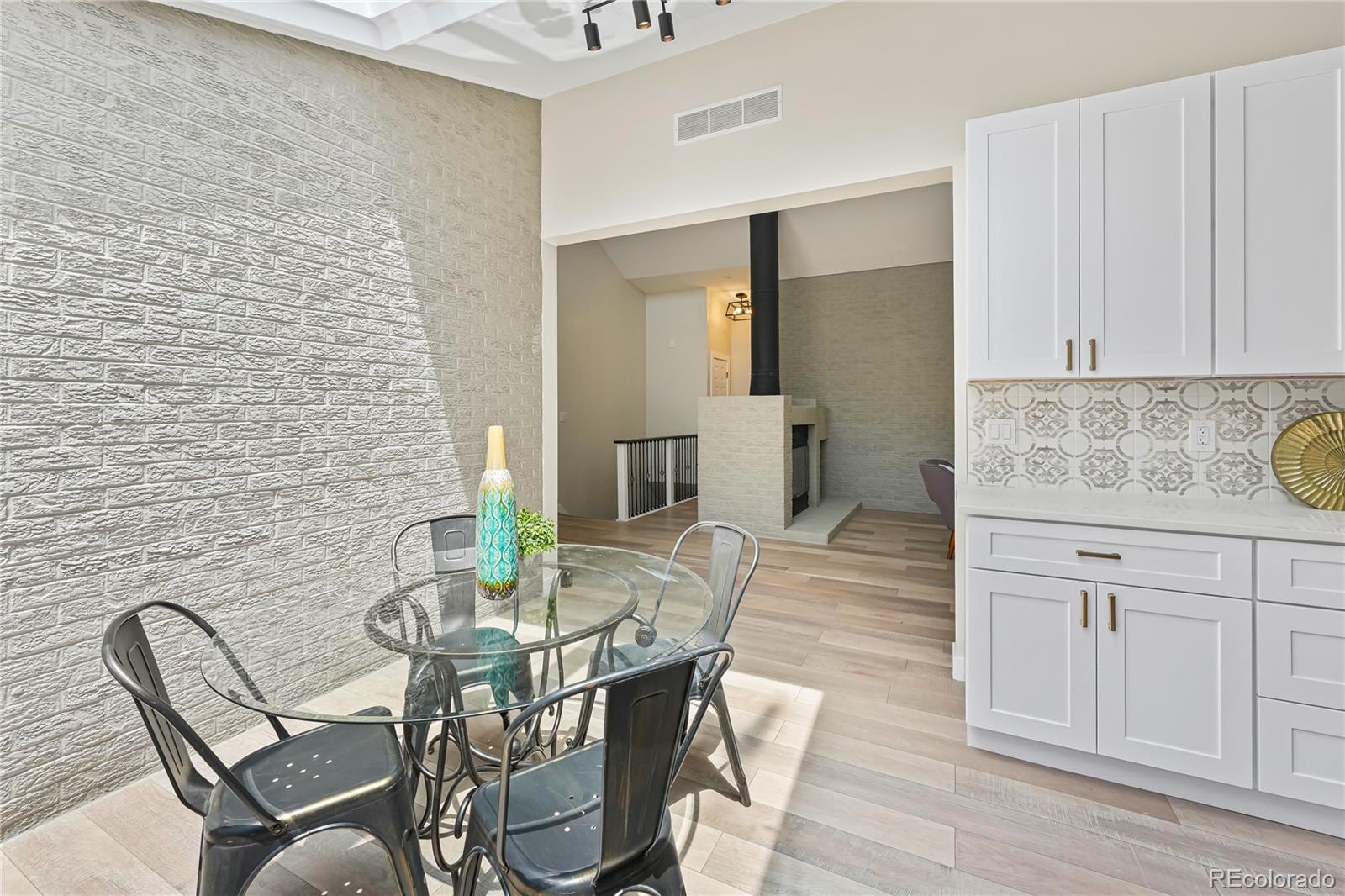 MLS Image #11 for 3333 e florida avenue,denver, Colorado