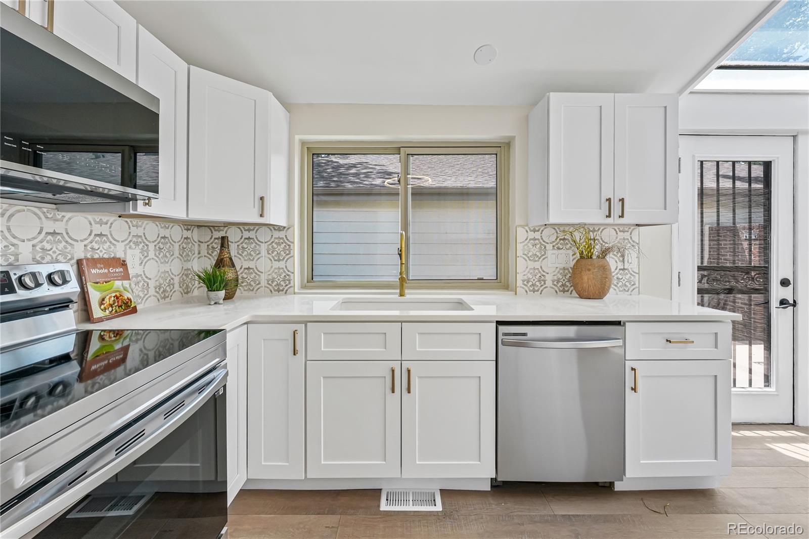 MLS Image #15 for 3333 e florida avenue,denver, Colorado