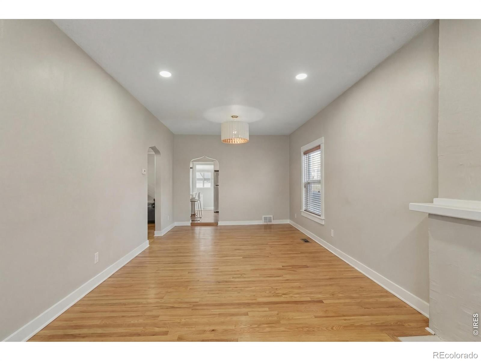 MLS Image #3 for 284 s lafayette street,denver, Colorado