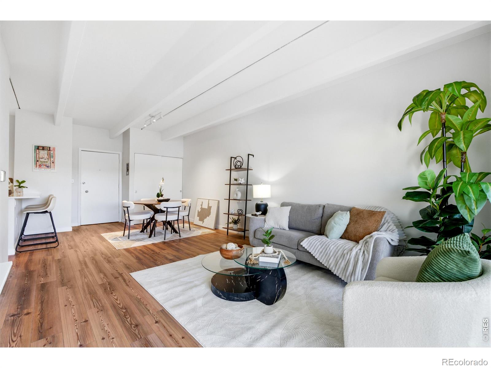 MLS Image #12 for 551 n pearl street 303,denver, Colorado