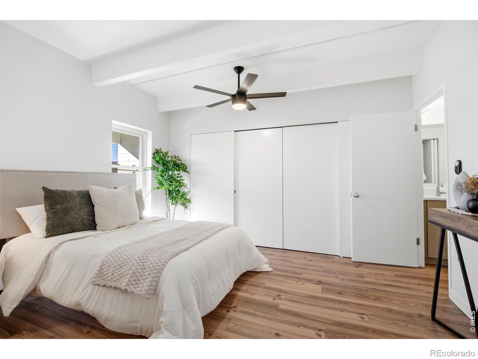 MLS Image #13 for 551 n pearl street 303,denver, Colorado