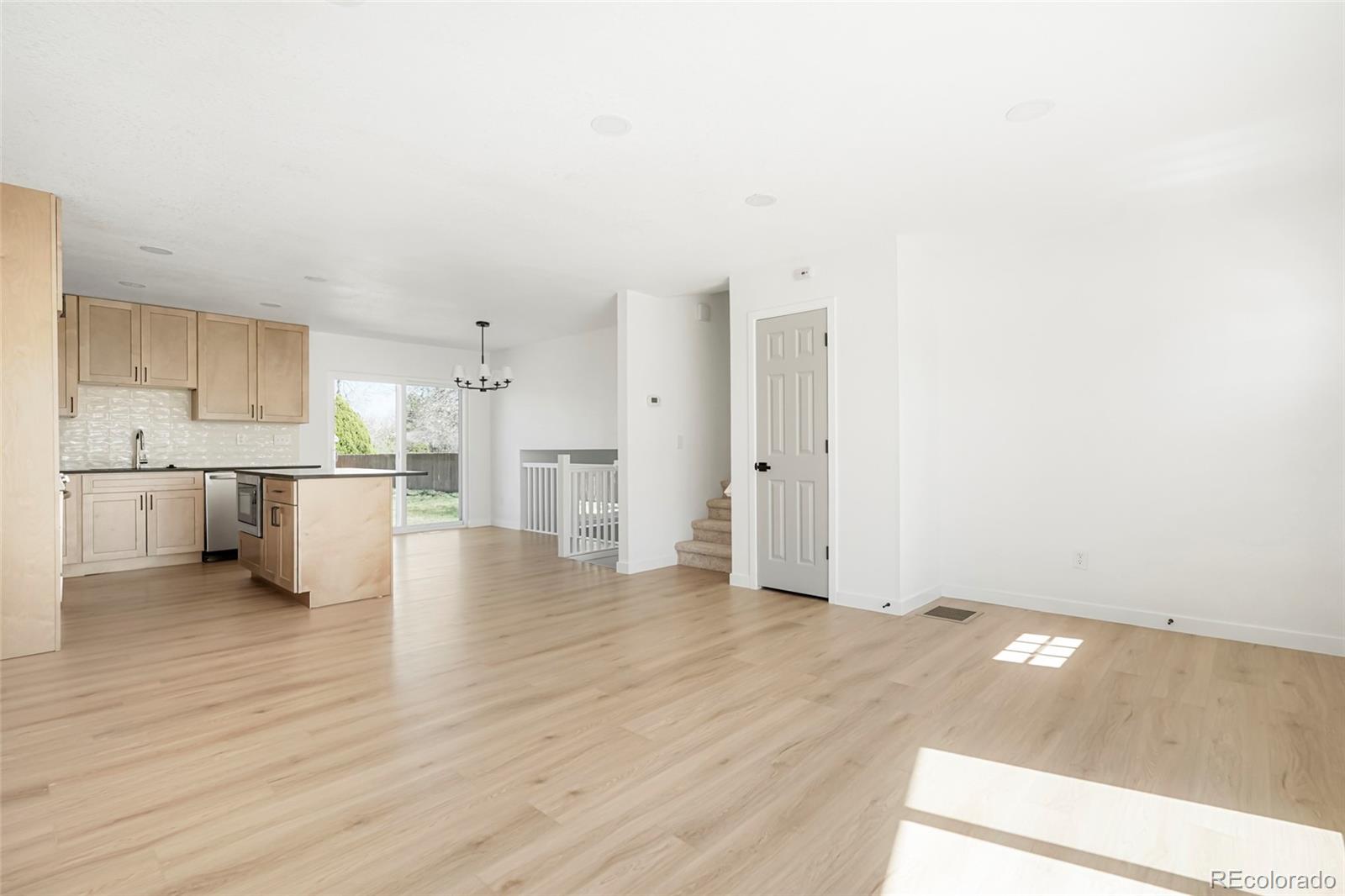 MLS Image #2 for 9457 w hamilton drive,lakewood, Colorado