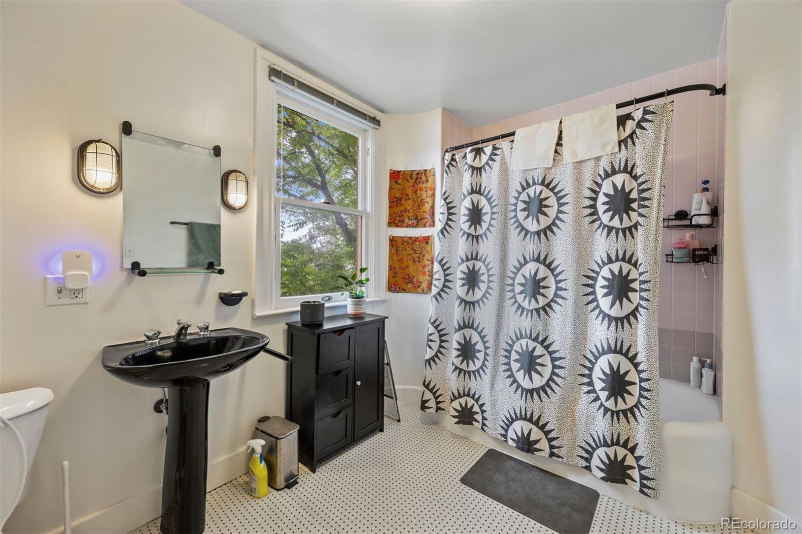 MLS Image #27 for 1437  columbine street,denver, Colorado