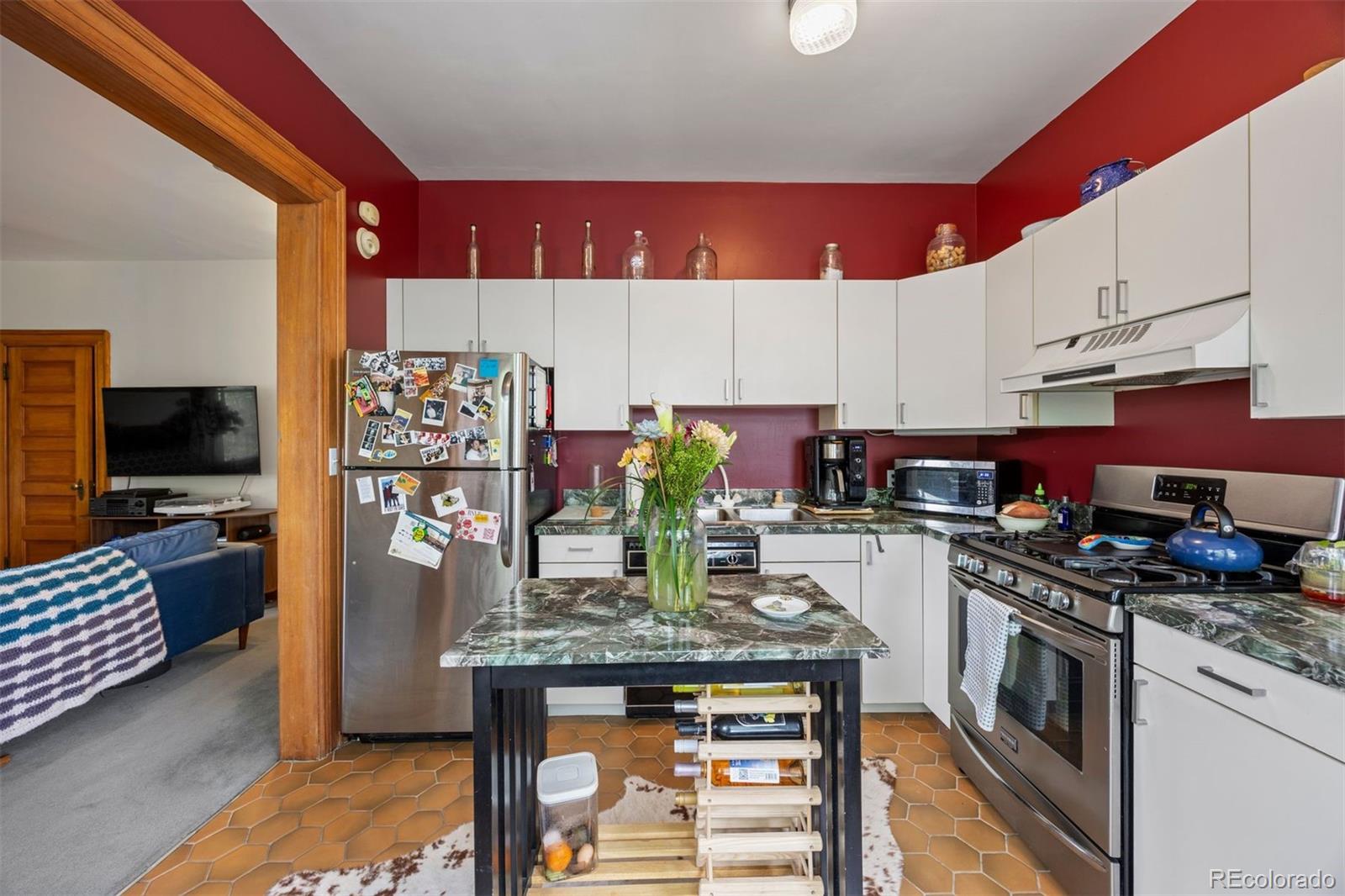 MLS Image #29 for 1437  columbine street,denver, Colorado
