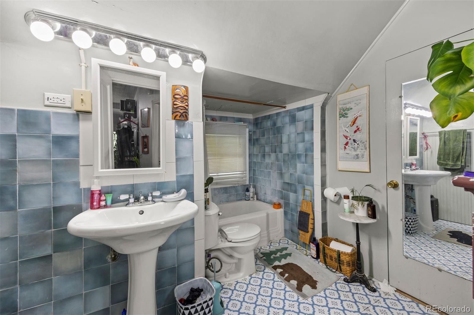 MLS Image #30 for 1437  columbine street,denver, Colorado