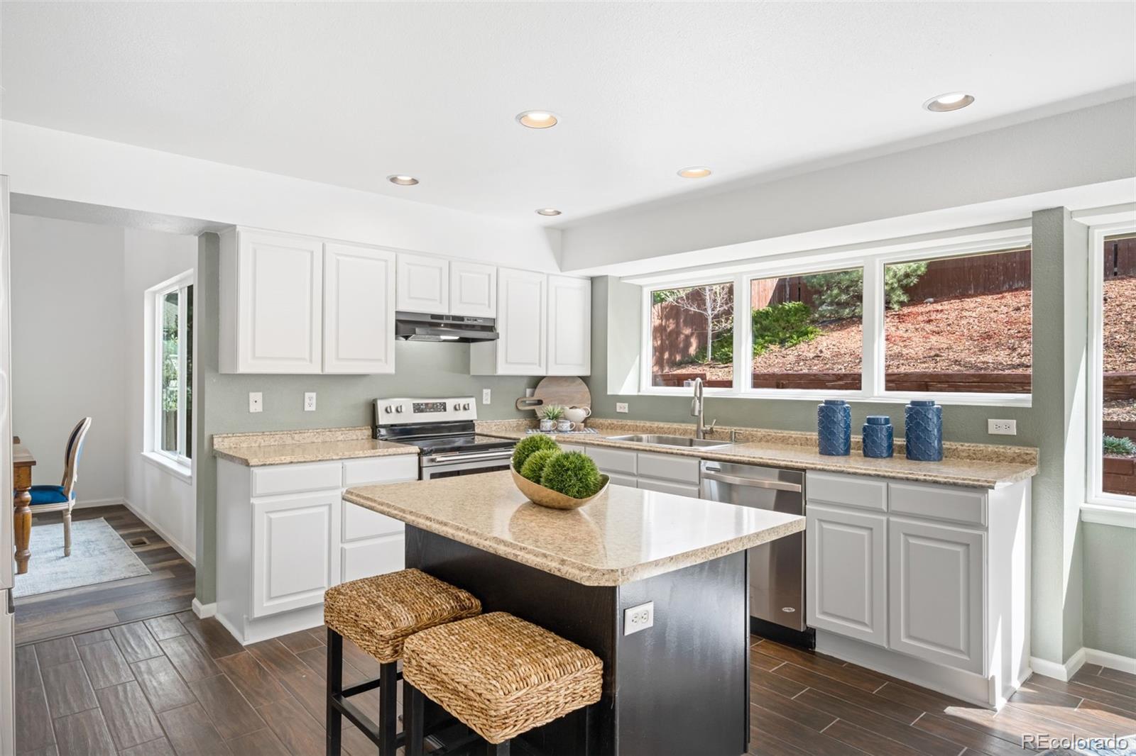 MLS Image #12 for 12590 w 84th circle,arvada, Colorado